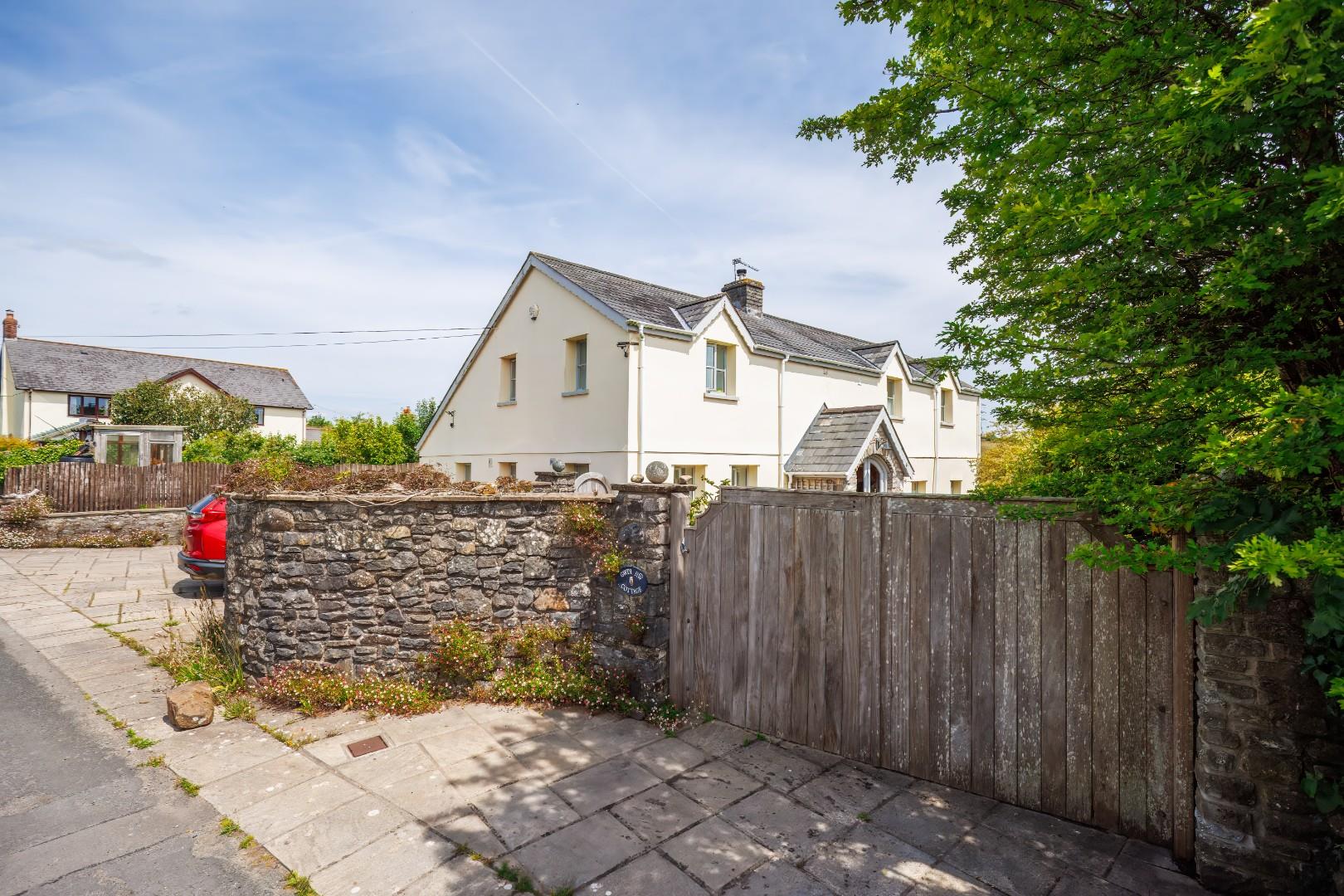 Trerhyngyll, Nr Cowbridge, Vale of Glamorgan, CF71 7TN